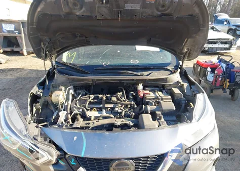 2020 Nissan Versa Sv Xtronic Cvt z USA, uszkodzony, nr VIN 3N1CN8EV3LL871194